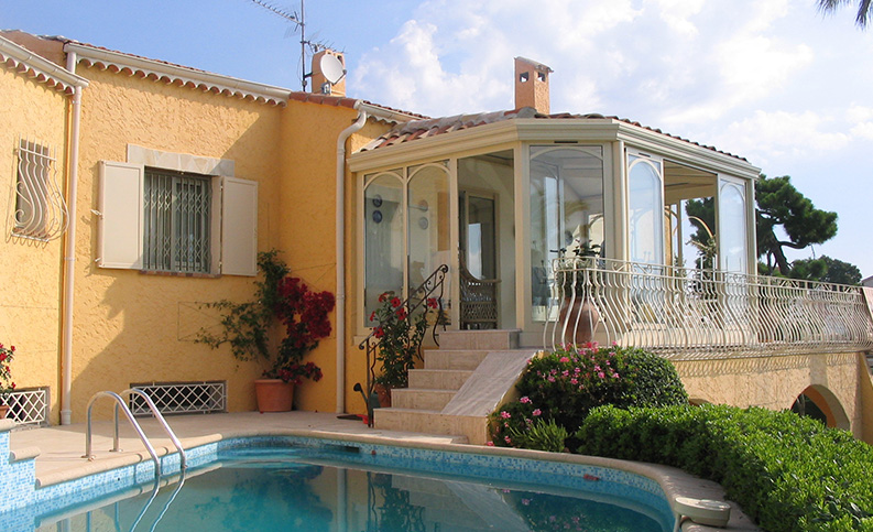 Véranda contemporaine pan cassé - photo27