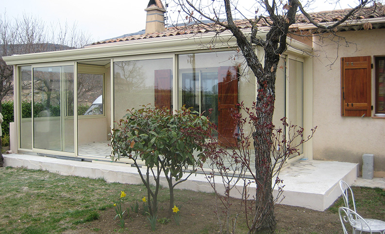 Véranda contemporaine pan coupé - photo18