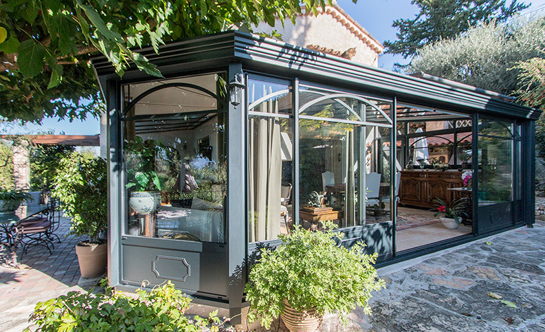 Véranda contemporaine pan coupé - photo26