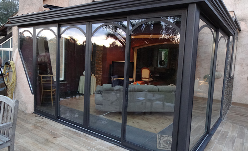 Véranda contemporaine pan coupé - photo38